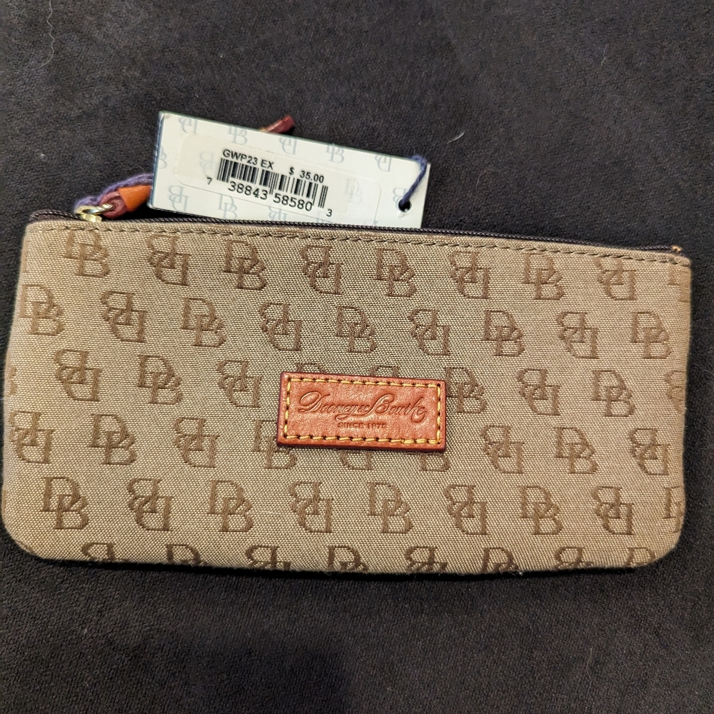 NWT Dooney & Bourke small change pouch